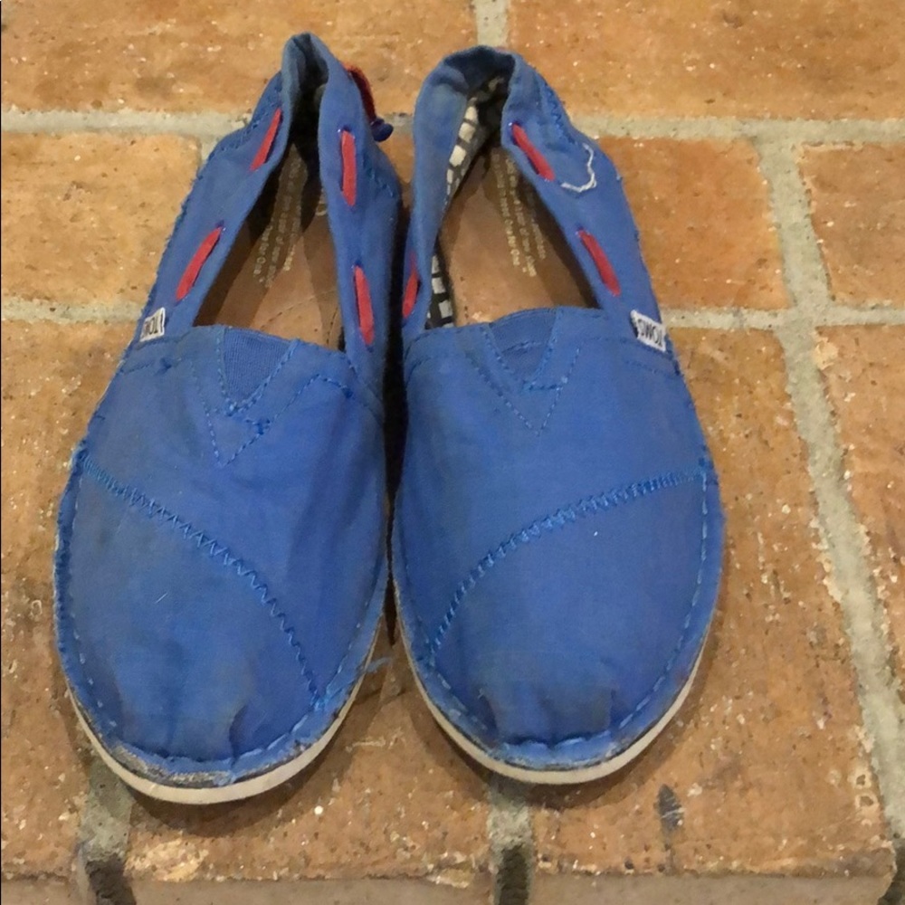 TOMS blue slip on